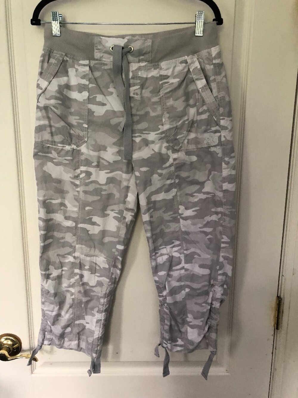 Calvin Klein Performance Camo Cargo Pants - Size S - Greys/White